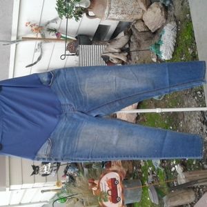 Women's maternity jeans size medium 8-10